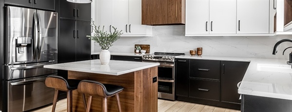 Popular Design Trends: Pairing Countertops With Cabinet Colors